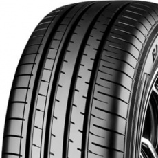 Yokohama BluEarth-XT AE61 235/55 R 20 102V